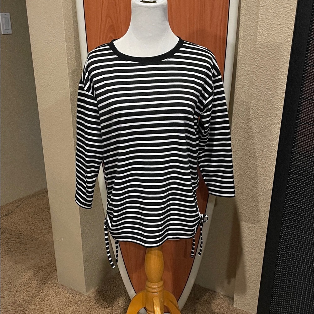 Nine West Striped Long Sleeve Tee in Black and White